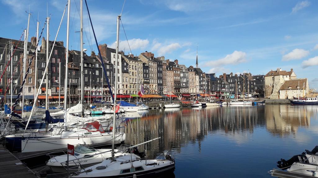 La Compagnie De La Ville Honfleur Exterior photo
