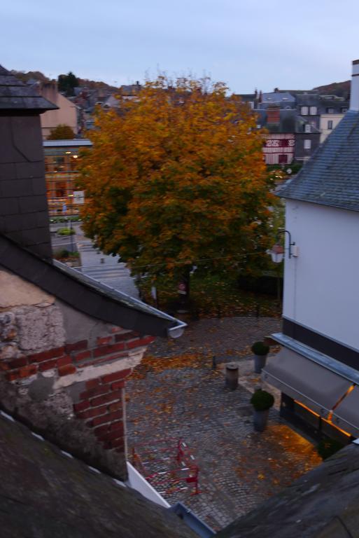 La Compagnie De La Ville Honfleur Exterior photo